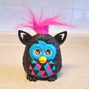 Furby hasbro 2013 McDonald's toy figure